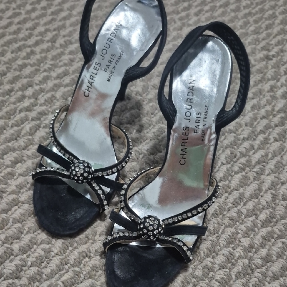 Charles Jourdan Black Heels with Rhinestone Bow